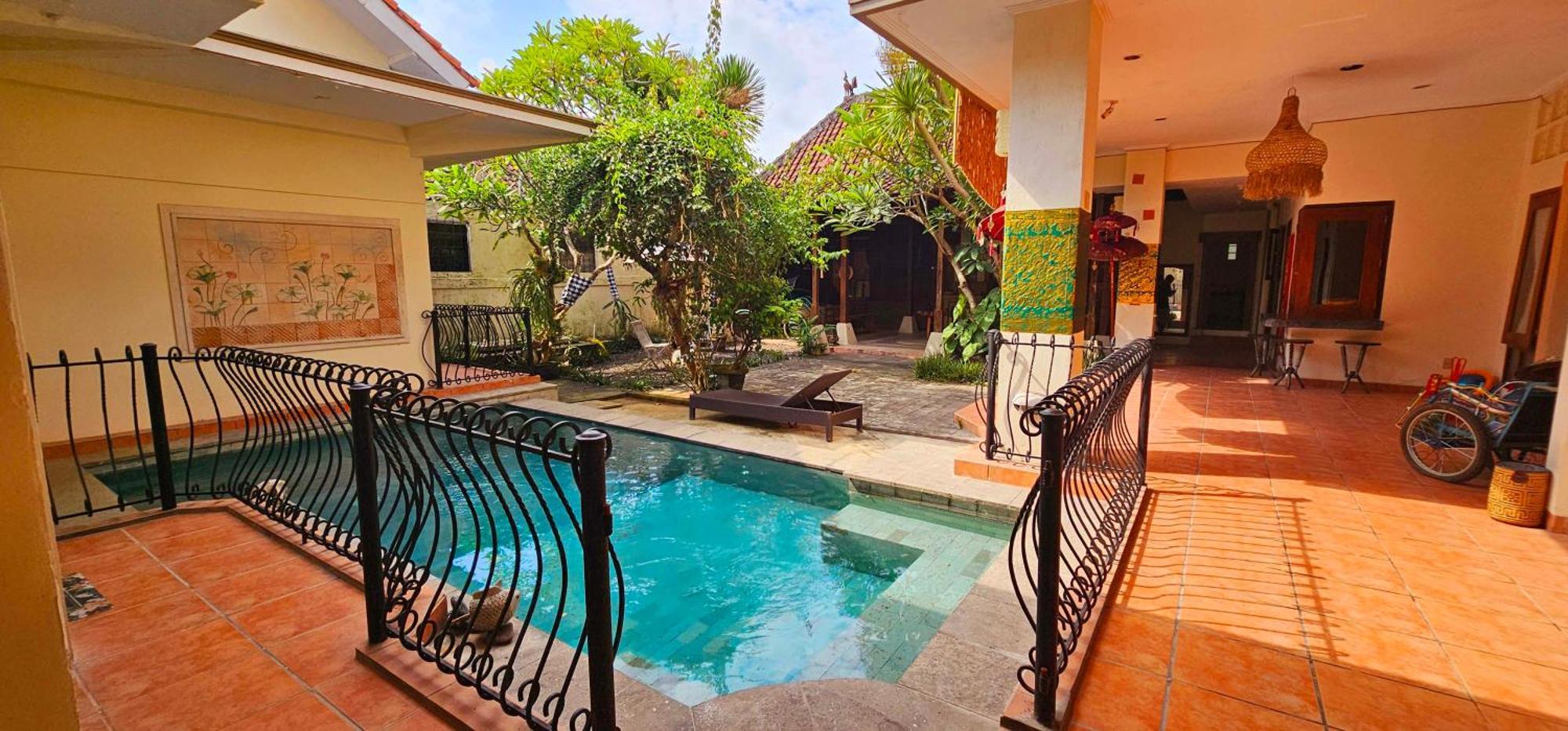 Gwk View Boutique Hotel And Residence Jimbaran  Exterior photo